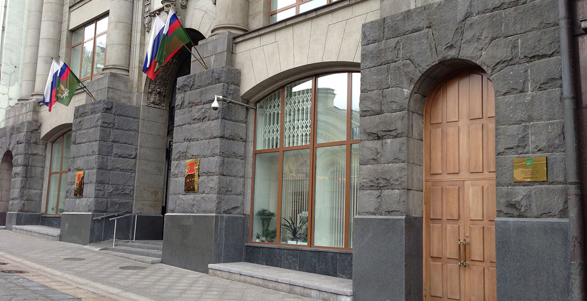 облицовка фасада гранитом